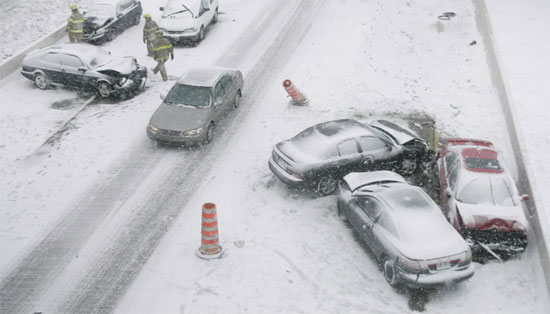 car-accidents-after-a-snowstorm